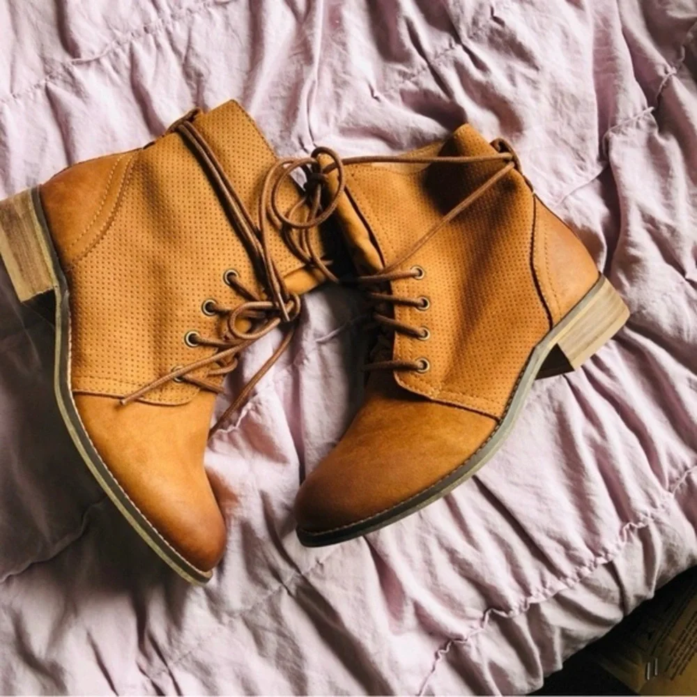 Nordstrom Brown Lace-Up Ankle Boots